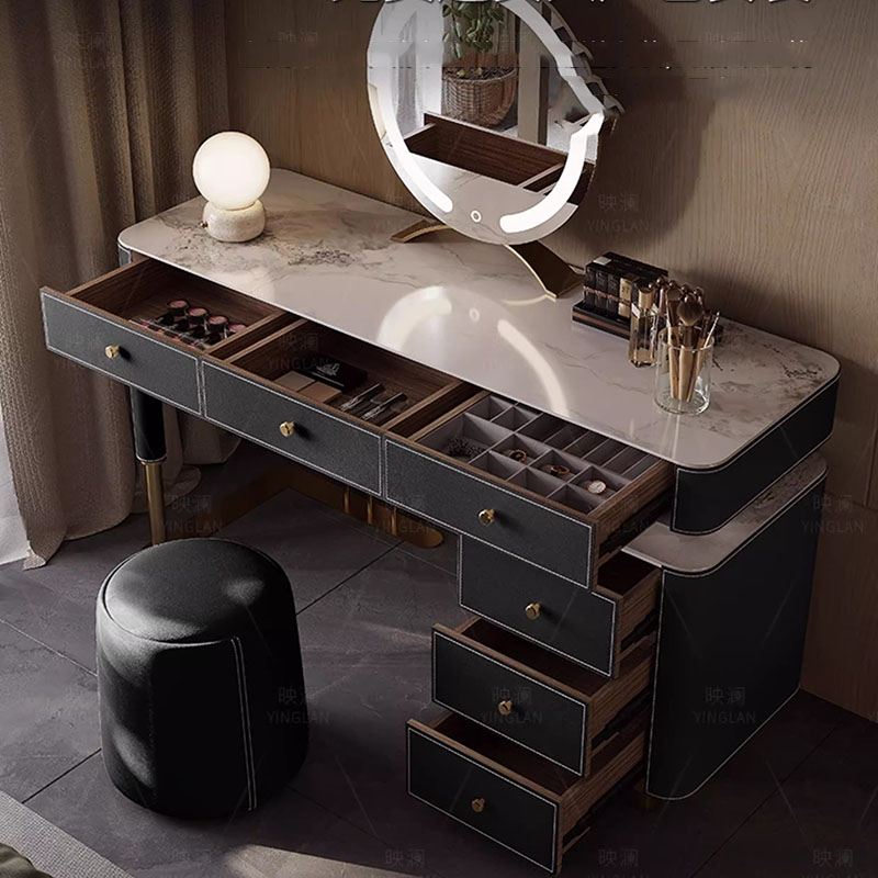 Beauty Without Makeup - Women Beauty Vanity Table Cosmetics Bedroom